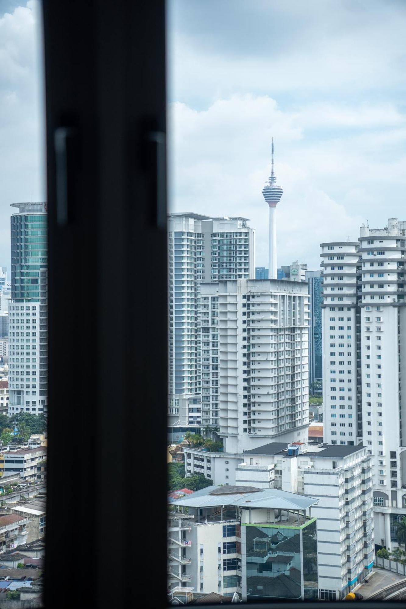 Upper Hotel Suites Kl Sentral Kuala Lumpur Exterior foto
